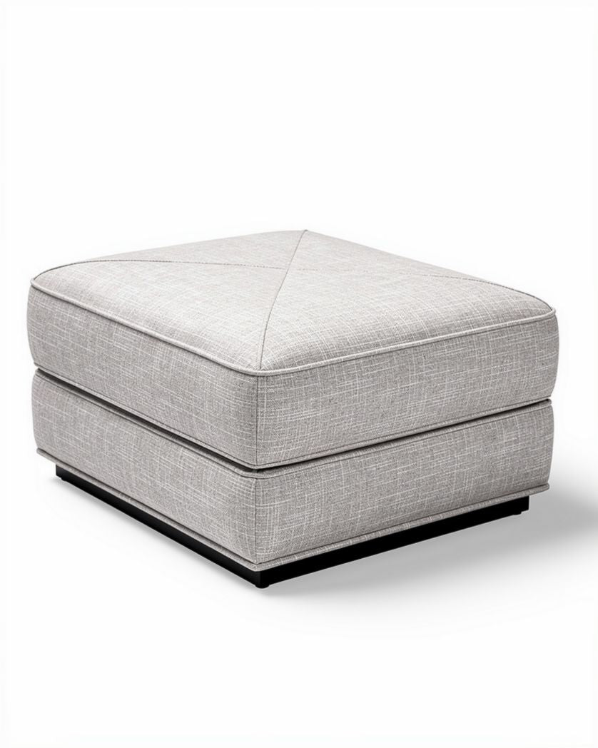 Pouf carré en tissu gris 60 x 60 x 40cm pour salons et espaces modernes